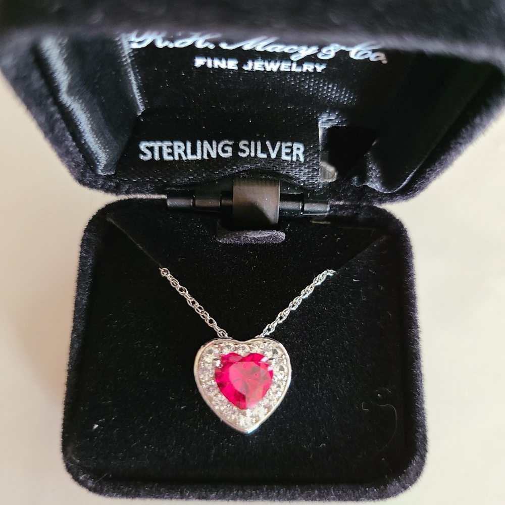 NWT - Macy's Fine Jewelry Necklace